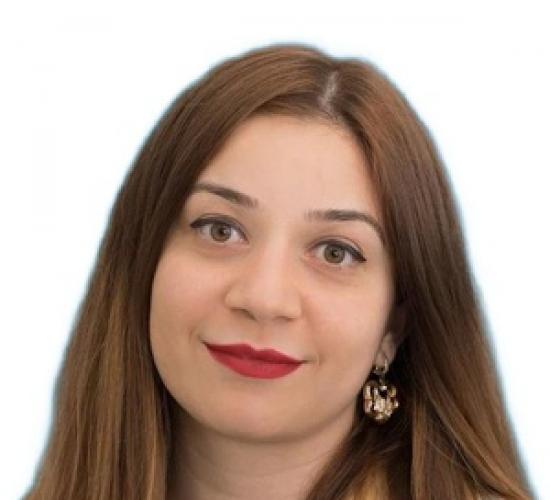 Кулова Лаура Александровна